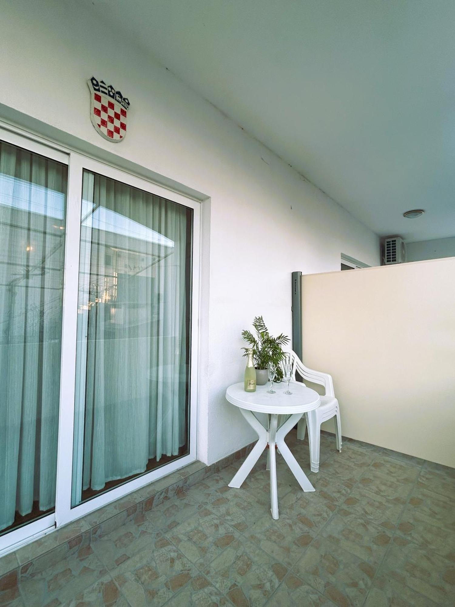 Apartments Valjan تروغير المظهر الخارجي الصورة