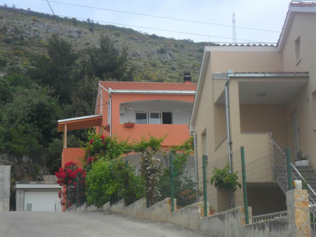 Apartments Valjan تروغير المظهر الخارجي الصورة